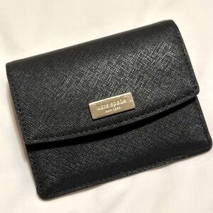 Kate Spade black card wallet on keychain